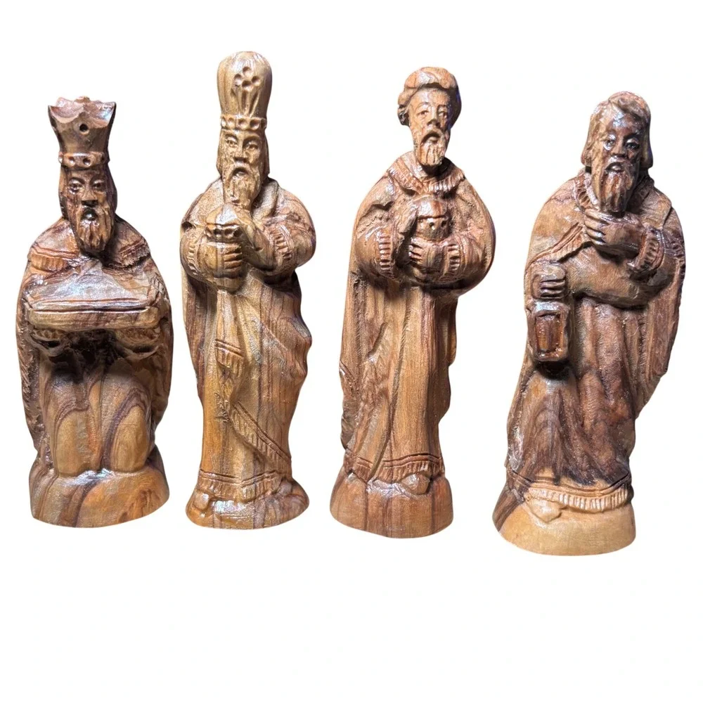 Antique Hand Carved Olive Wood Nativity Set 12 Piece Jerusalem Signed‎ by Artist